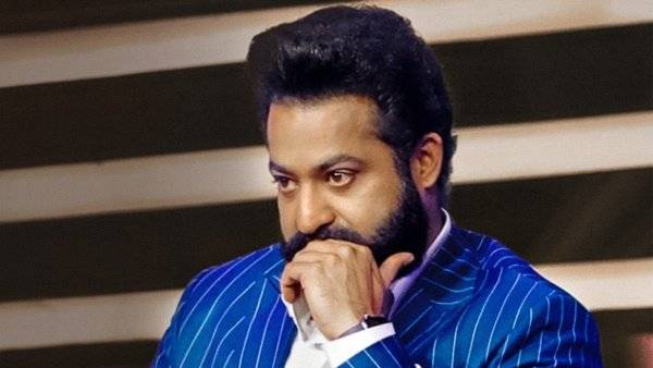 NTR Birthday Celebrations ఇంటి వద్ద లాఠీఛార్జిపై ఎన్టీఆర్ స్పందన.. క్షమాపణలు చెబుతూ యంగ్ టైగర్