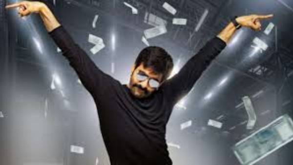 నీకోసం అనే సినిమాతో