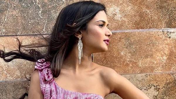 స్నేహితుడిగా మిగిలి