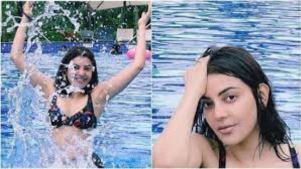 అందరితో షేర్ చేసుకుని