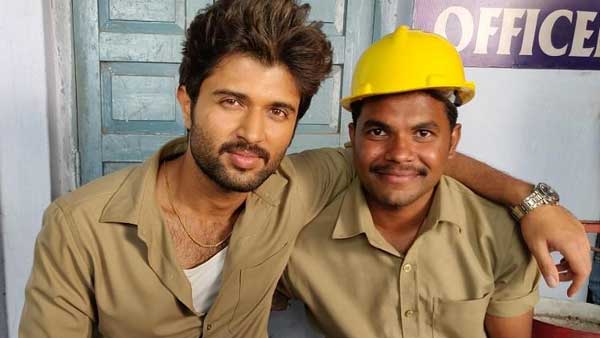 మై విలేజ్ షో నుంచి అతను?
