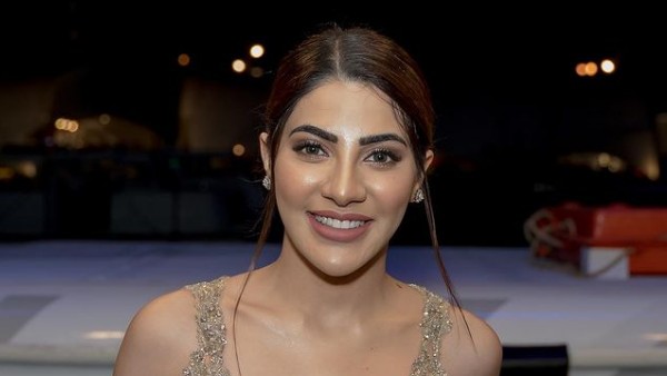 సినీ మార్కెట్ మీద