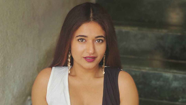 మొదటి సినిమాతో ఎంట్రీ ఇచ్చి