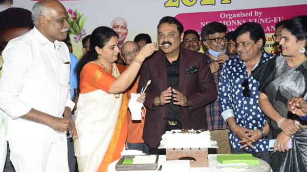 మహాబలేశ్వర్ పర్యటనతో