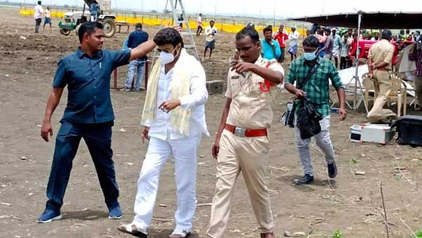 కారావాన్ ఉన్నా కూడా..