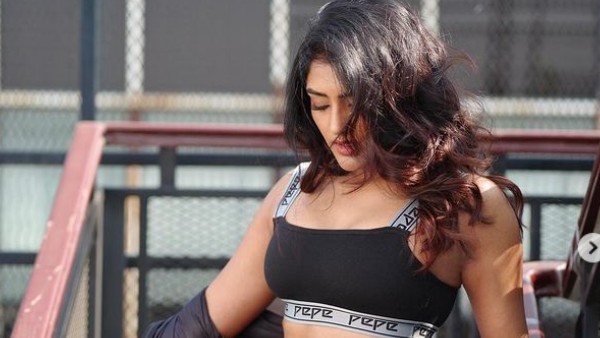 సోషల్ మీడియాలో సందడిగా