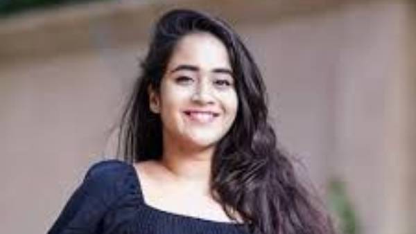సోషల్ మీడియాలో హల్చల్