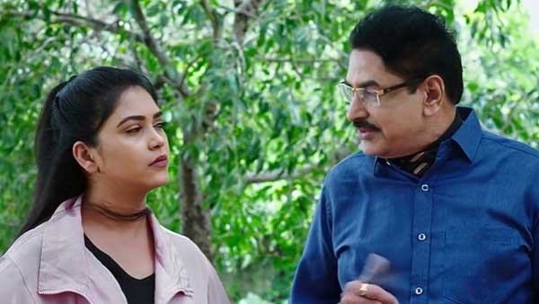 Twist in Karthika Deepam todays episode: love track between Shourya and Nirupam Twist in Karthika Deepam todays episode: love track between Shourya and Nirupam