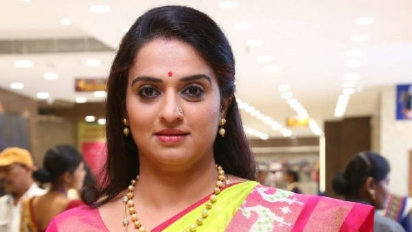 పవిత్ర లోకేష్ గురించి