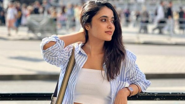 Priyanka Mohan Fix for Mahesh and Trivikram Movie Priyanka Mohan Fix for Mahesh and Trivikram Movie