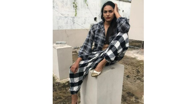 అప్పుడప్పుడూ అందాల విందు