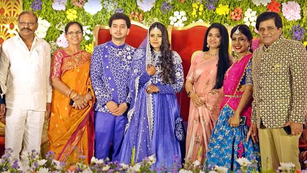 యూట్యూబ్ వీడియోస్తో..