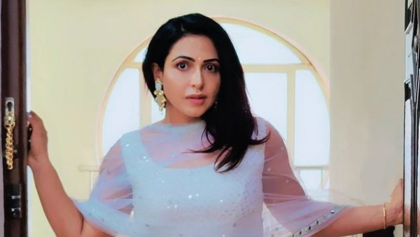 మిస్ ఆంధ్రాగా ఎంపికైన నందినీ