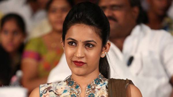 హలో వరల్డ్ అంటూ వచ్చేసి