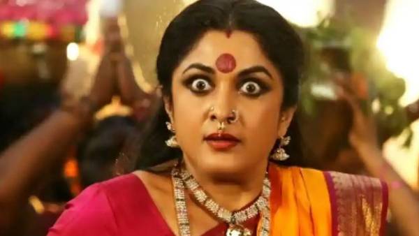 ఆఫర్లతో ఉక్కిరిబిక్కిరి..