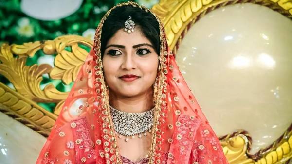నరేష్ తో లవ్ ట్రాక్