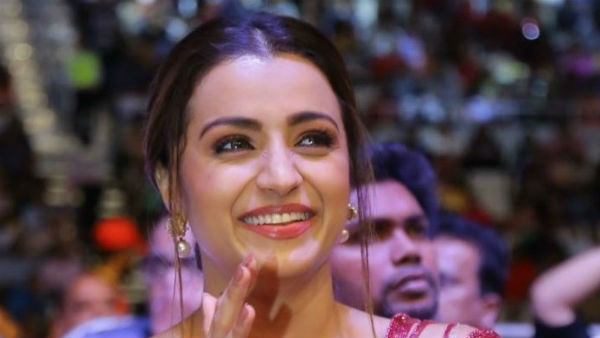 స్టార్స్ కు పోటీగా