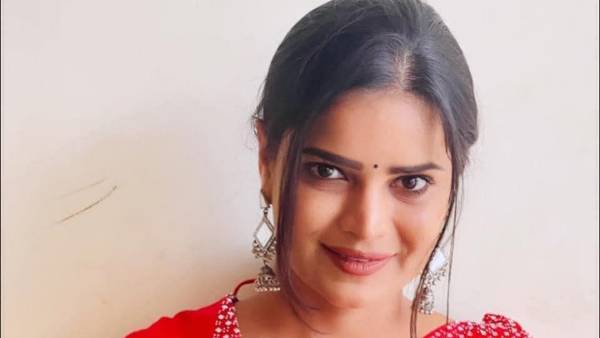 యూపీ నటి తిరుమల దర్శనం కోసం