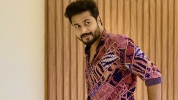 Bigg Boss Telugu 6 shrihan funny entry in first episode Bigg Boss Telugu 6 shrihan funny entry in first episode