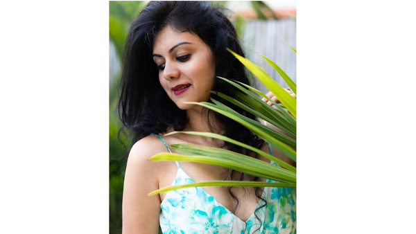 ప్రారంభంలో రూ. 300 జీతం..