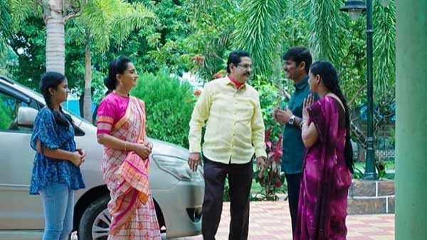 ఆనంద్ కోసం సౌందర్య, హిమ