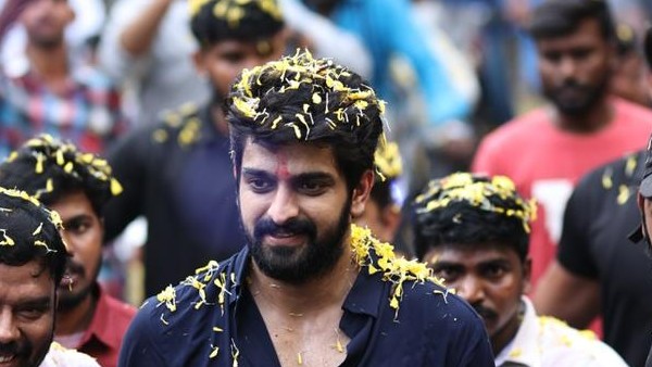 Huge response to Krishna Vrinda Vihari March Huge response to Krishna Vrinda Vihari March