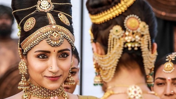 హైదరాబాద్ లో ప్రీ రిలీజ్ ఈవెంట్..