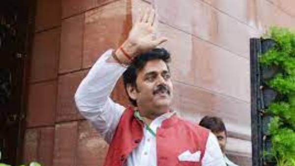 మద్దాలి శివారెడ్డి పాత్రలో..
