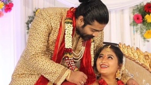 భార్యతో దిగిన ఫొటోలు షేర్..