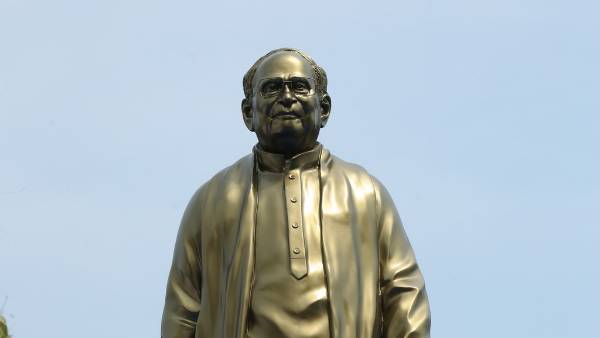 తండ్రి, తాతకు గ్రాటిట్యూడ్గా