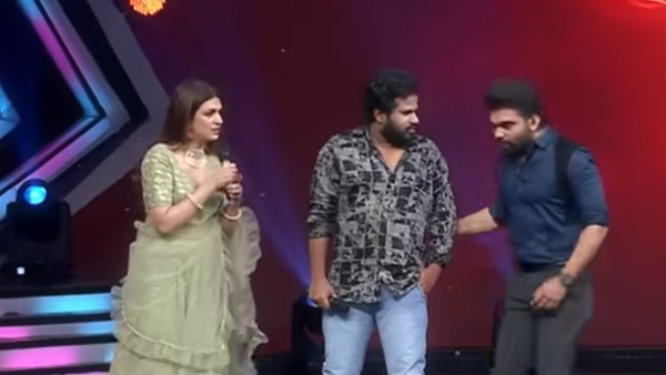 మూవీల్లోనూ... రైటర్గానూ సత్తా