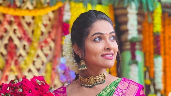 ఎన్నో చిత్రాల్లో హీరోయిన్గా..