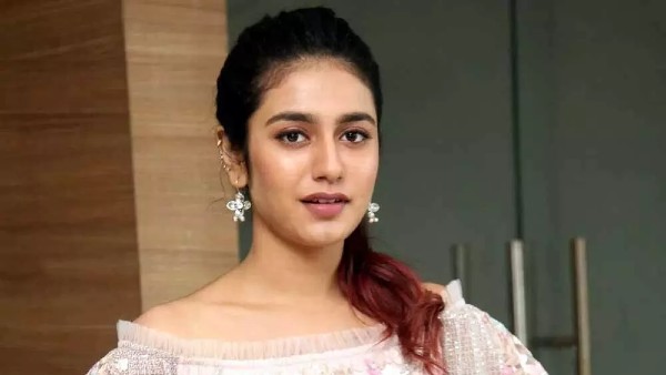 విడుదల కాని 'శ్రీదేవి బంగ్లా'..