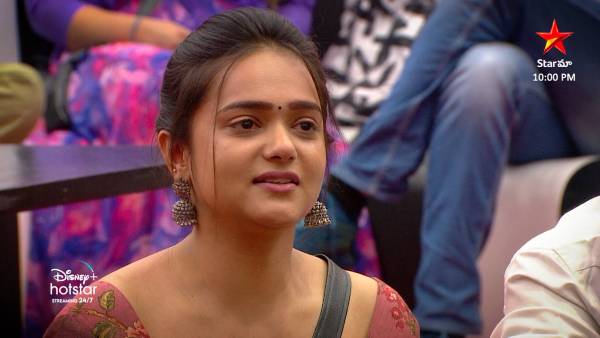 ఎవరు ఏ పొజిషన్లో ఉన్నారు