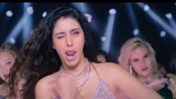 బ్లాస్ట్ బేబీ పాట సోషల్ మీడియాలో
