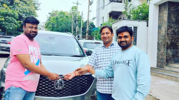 Maruthi and SKN gifted MG Hector car to Baby director Sai Rajesh Maruthi and SKN gifted MG Hector car to Baby director Sai Rajesh