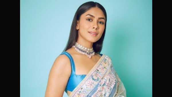 ఒకవైపు ఒంటరితనం, మరోవైపు..