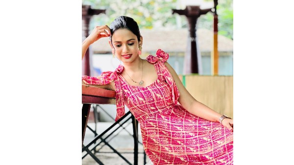 క్రేజ్ ను వాడుకుంటూ..