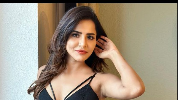 జూనియర్ సామ్.. సినిమాల్లోకి