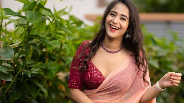 ఆఫర్లకు ఓకే.. ఫోకస్ చేస్తోంది