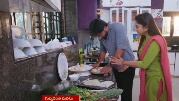 సావాసదోషం అంటూ కౌంటర్..