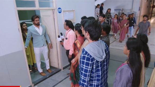 ఇలా కవర్ చేస్తున్నారా..