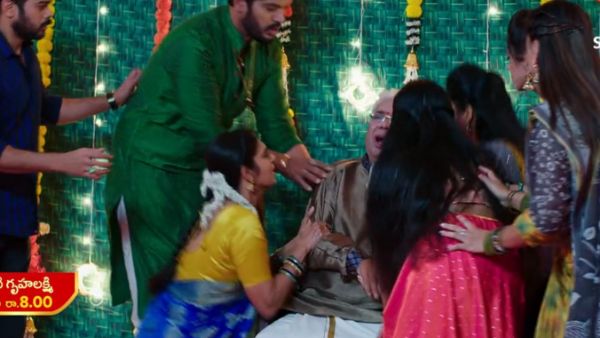సామ్రాట్పైనా అనసూయ ఫైర్