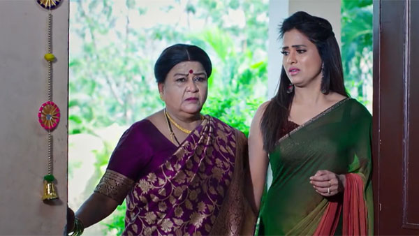 నా కూతురిని ఏమీ అనొద్దంటూ