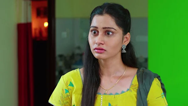 అప్పుడే చెప్పకూడదు అని..