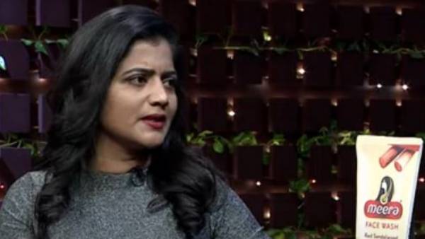 పోక్ చేస్తూనే ఉంటారు..