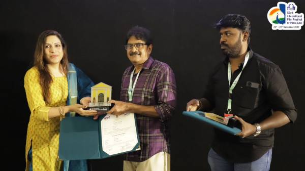 Sravanthi Ravi Kishores Kida movie gets standing ovation at Indian Panorama of IFFI Sravanthi Ravi Kishores Kida movie gets standing ovation at Indian Panorama of IFFI