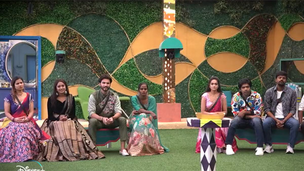 కన్ఫెషన్ రూమ్ లో సాఫీగా..