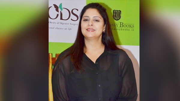 రాధిక భర్త శరత్ కుమార్ తో..