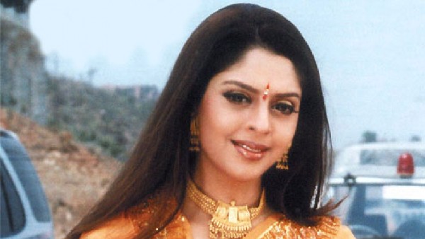 భోజ్ పురి చిత్రాల్లో కూడా..